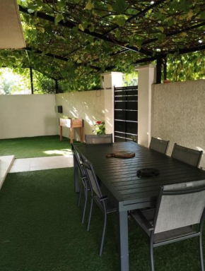 Villa J et V